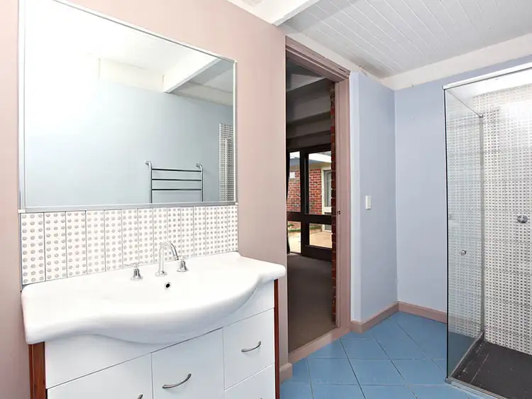 Fourth view of Homely house listing, 5 Narool Court, Croydon VIC 3136