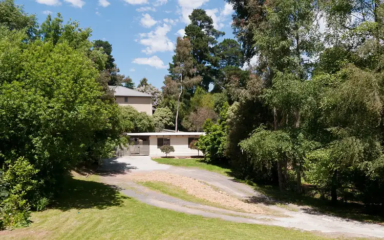 9 Clematis Road, Mount Evelyn VIC 3796