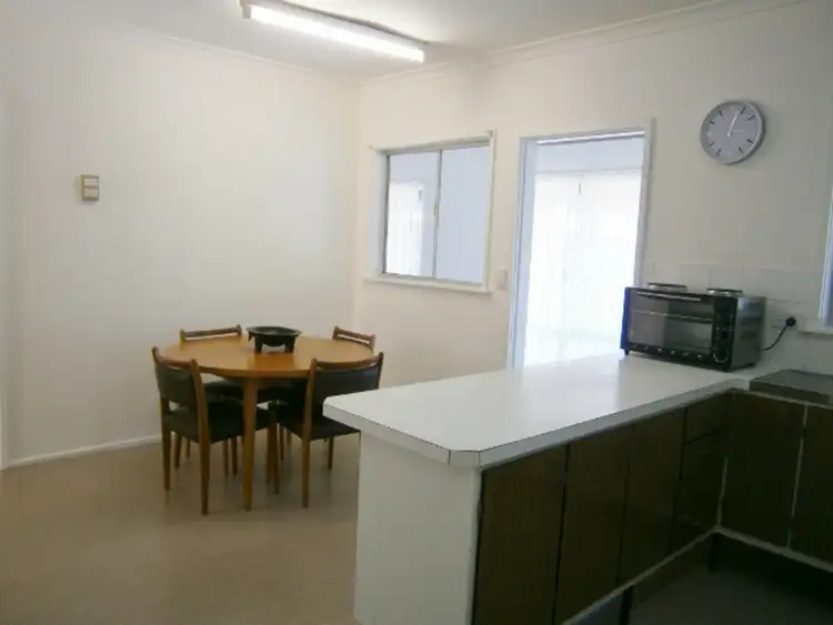 Fifth view of Homely house listing, 3 Holloway Grove, Swan Hill VIC 3585