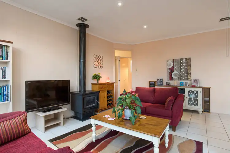 Fifth view of Homely house listing, 3 The Briars, Mooroolbark VIC 3138