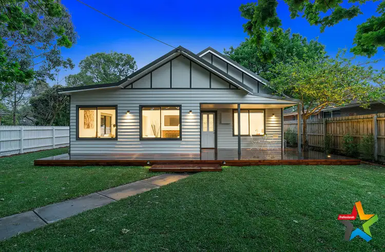 1/11 Parrs Road, Croydon VIC 3136