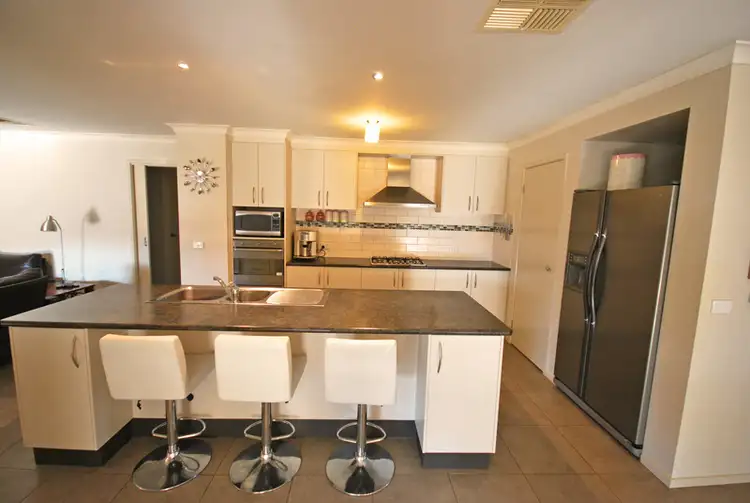 Third view of Homely house listing, 14 Jindabyne Court, Kialla VIC 3631