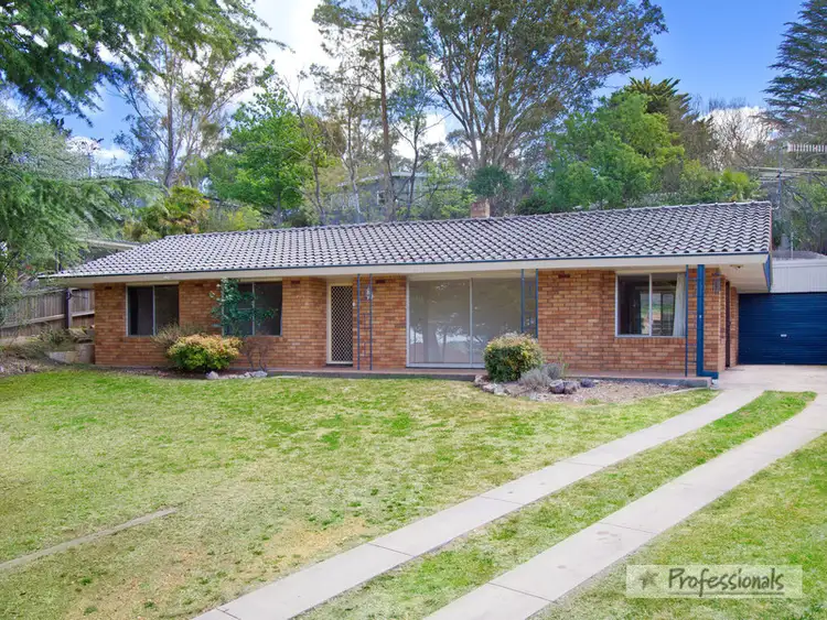 Main view of Homely house listing, 4 Laurence Avenue, Armidale NSW 2350