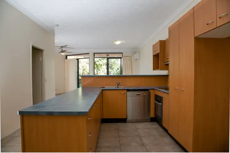 Sixth view of Homely unit listing, 2/81 Marine Parade, Redcliffe QLD 4020