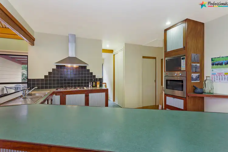 Fifth view of Homely house listing, 275 Yackandandah Road, Yackandandah VIC 3749