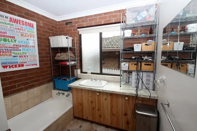 Sixth view of Homely unit listing, 1/19 Pekin Road, Maryborough VIC 3465