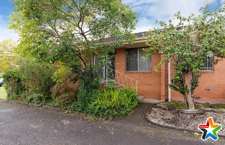 1/204 Hull Road, Mooroolbark VIC 3138