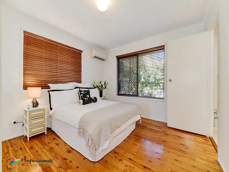 Fifth view of Homely house listing, 2 Kaoriki Court, Albany Creek QLD 4035
