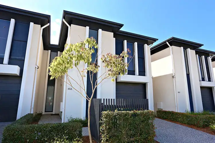 102 North Hill Drive, Robina QLD 4226