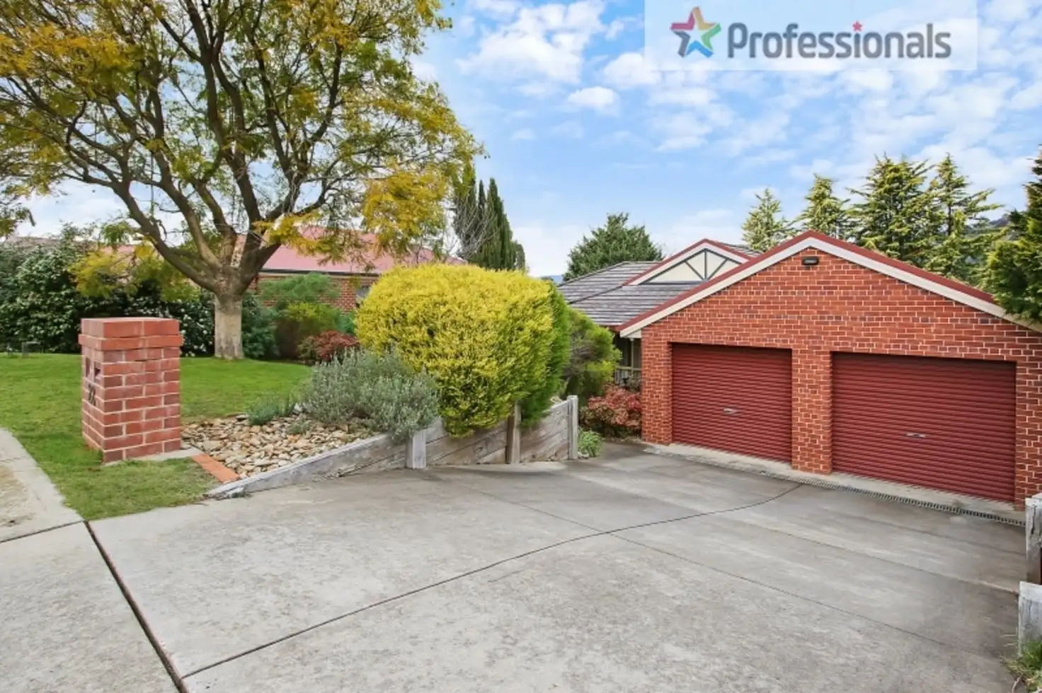 Main view of Homely house listing, 28 Falcon Circuit, Wodonga VIC 3690