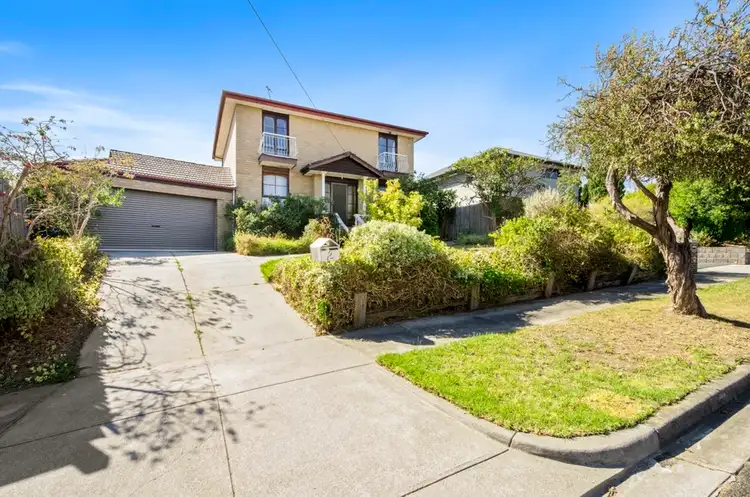Second view of Homely house listing, 2 Olron Rise, Doncaster East VIC 3109