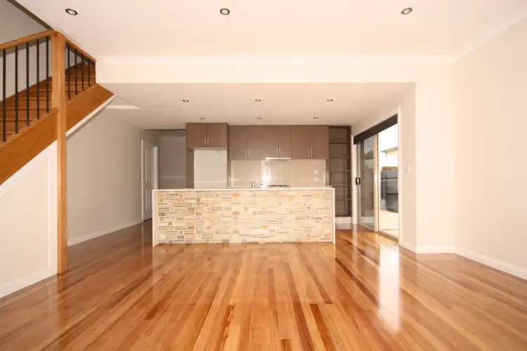 Fifth view of Homely townhouse listing, 3 Arundel Avenue, Glenroy VIC 3046