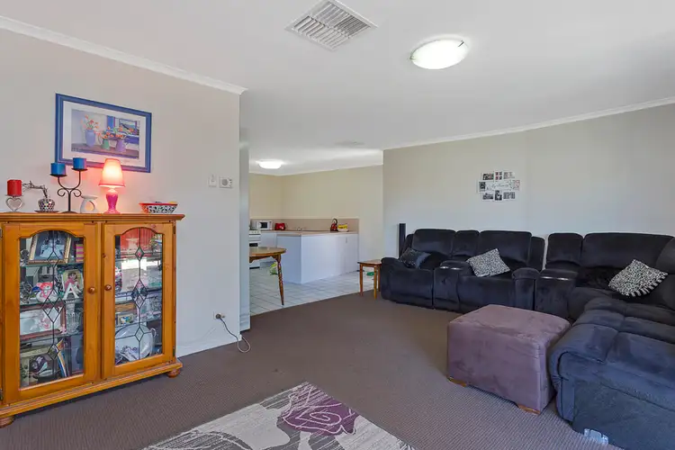 Sixth view of Homely house listing, 1/11 Conway Court, Wodonga VIC 3690