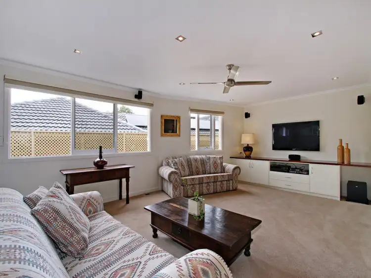 Fourth view of Homely house listing, 8 Plumtree Rise, Croydon Hills VIC 3136