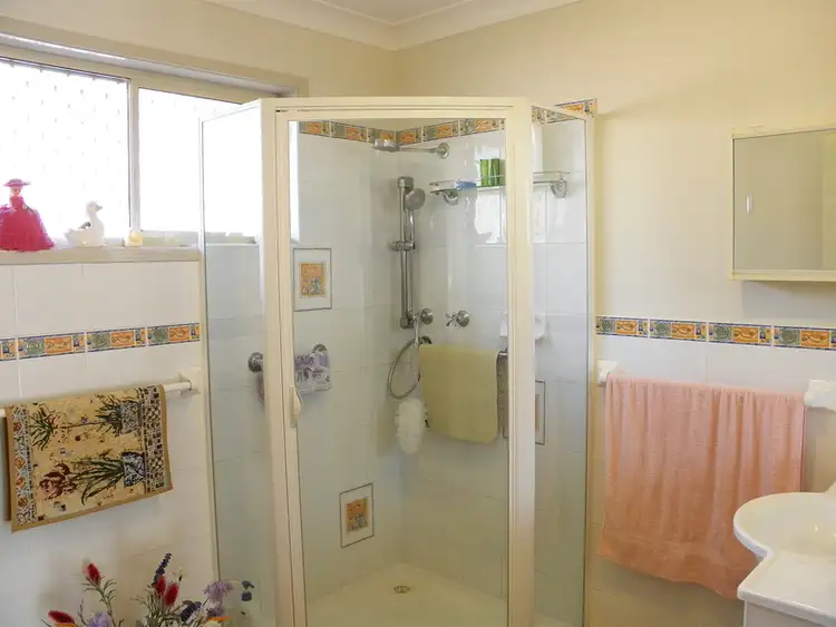 Sixth view of Homely house listing, 2/5 Brodie Close, Bomaderry NSW 2541