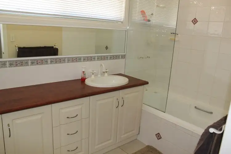 Fifth view of Homely house listing, 16 Belleview Drive, Irymple VIC 3498