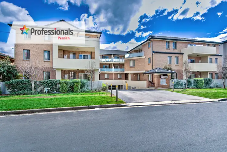 19/13-17 Regentville Road, Jamisontown NSW 2750