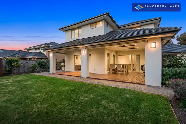 Second view of Homely house listing, 4 Springbrook Place, Sanctuary Lakes VIC 3030