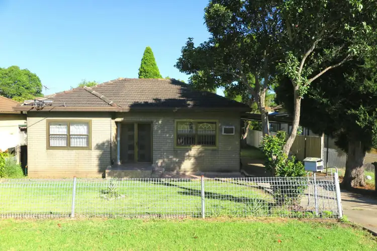 11 Craigelea Street, Guildford NSW 2161