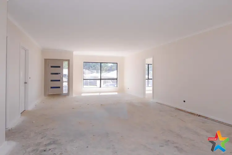 Sixth view of Homely house listing, 4 Evergreen Place, Yarra Junction VIC 3797