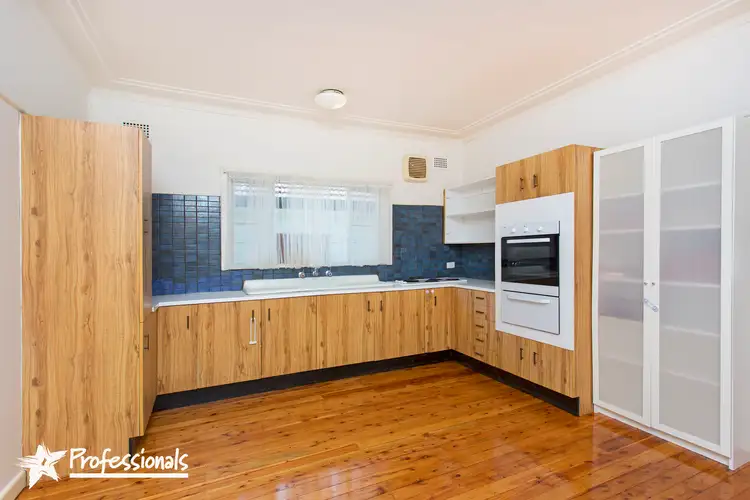 Second view of Homely house listing, 33 Burley Road, Padstow NSW 2211