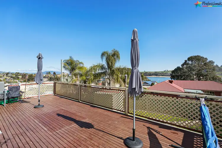 Third view of Homely house listing, 4 Hillcrest Avenue, Bellbridge VIC 3691