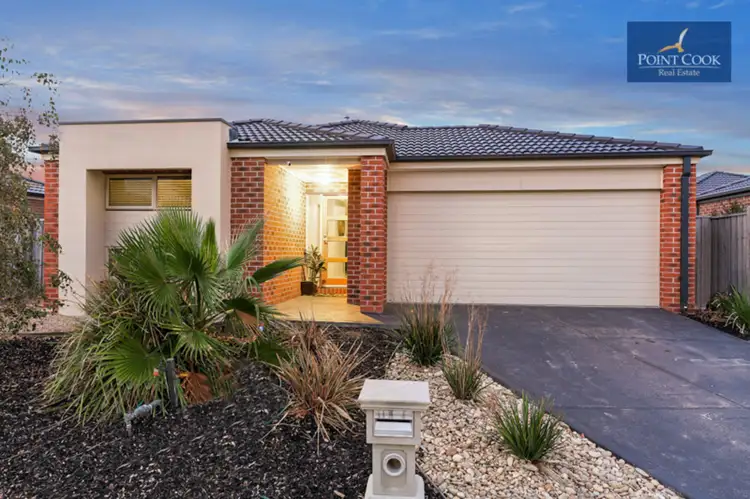 21 Waves Drive, Point Cook VIC 3030