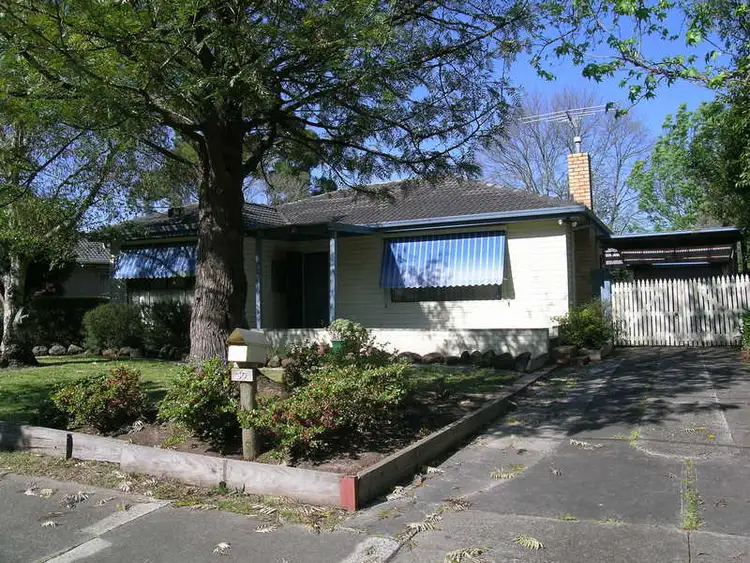 30 Marlborough Road, Bayswater VIC 3153