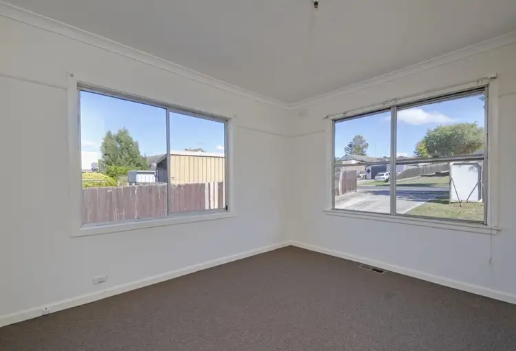 Sixth view of Homely house listing, 2 Robert Street, Morwell VIC 3840