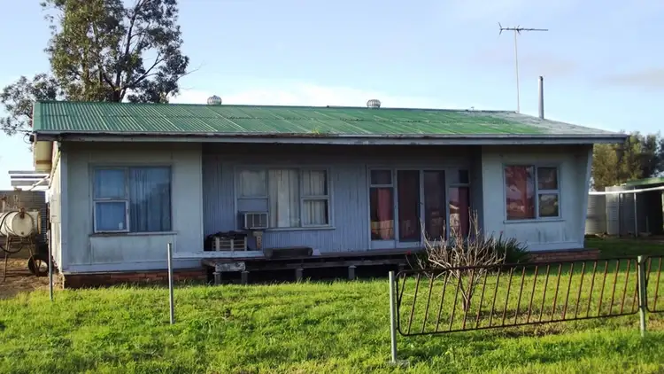 Second view of Homely house listing, 5 Airport Road, Yorketown SA 5576