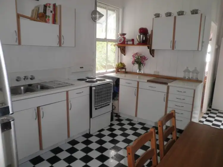 Third view of Homely semi-detached listing, 1/8 Dorall Street, Kippa-ring QLD 4021