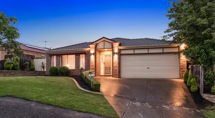 6 Paula Way, Chirnside Park VIC 3116