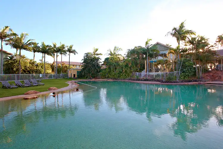 16/215 Cottesloe Drive, Mermaid Waters QLD 4218
