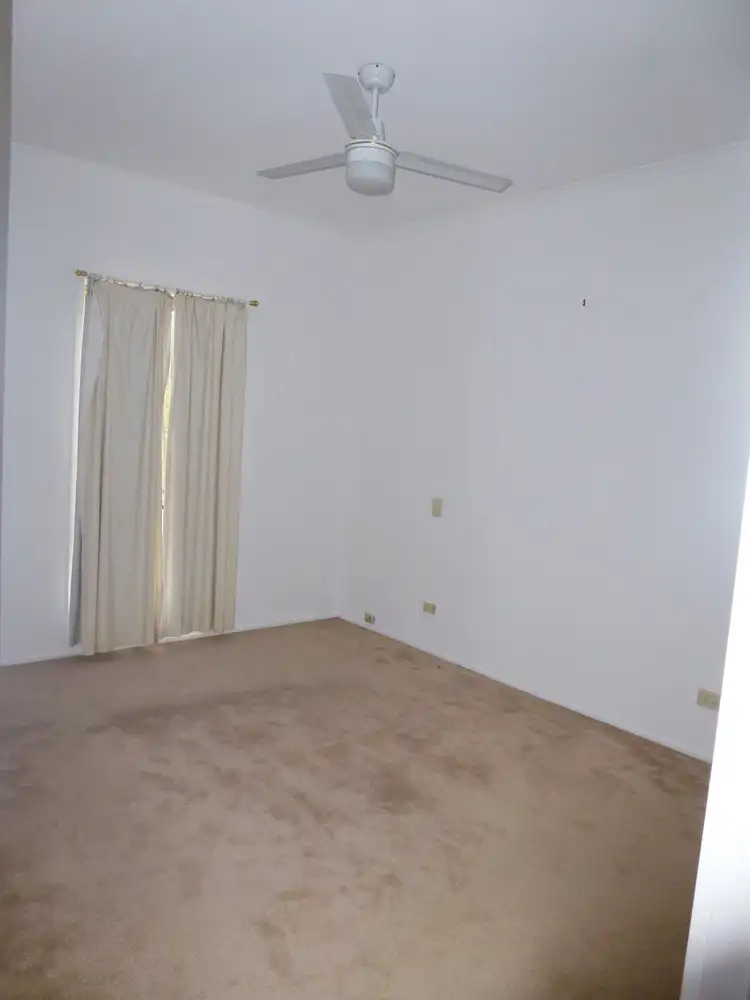 Sixth view of Homely house listing, 304 Walnut Avenue, Mildura VIC 3500