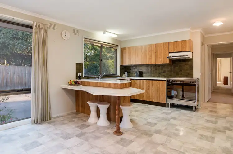Sixth view of Homely house listing, 3 Lutana Court, Mooroolbark VIC 3138