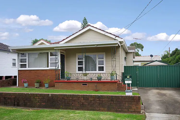 1 Lark Street, Belmore NSW 2192