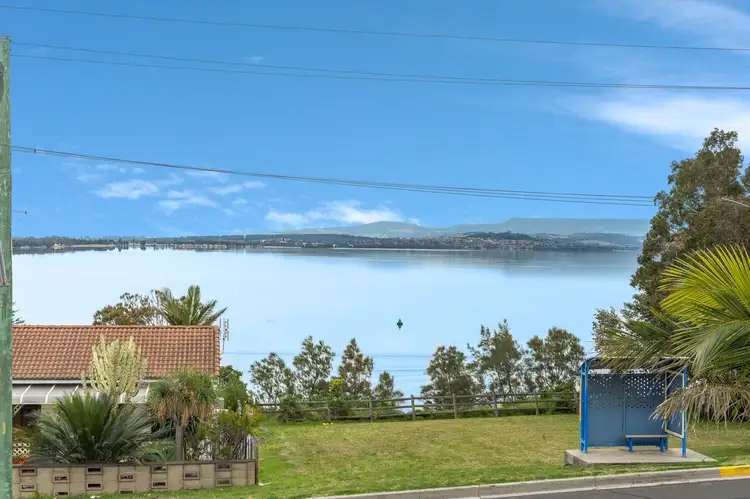 Second view of Homely house listing, 262 Northcliffe Drive, Lake Heights NSW 2502