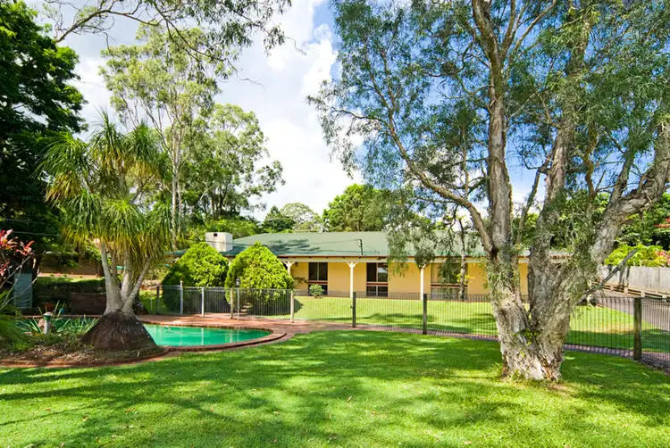 21 Kinloch Street, Daisy Hill QLD 4127