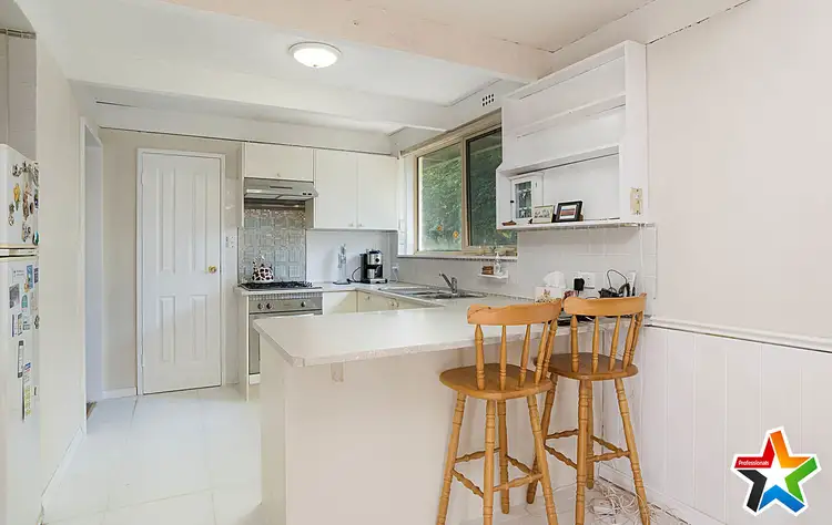 Fourth view of Homely house listing, 2 Rene Court, Montrose VIC 3765