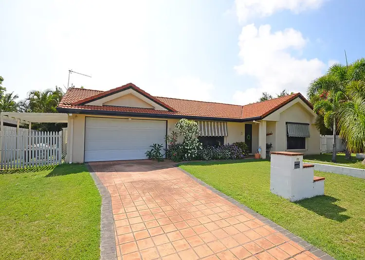 20 Oceanview Street, Point Vernon QLD 4655