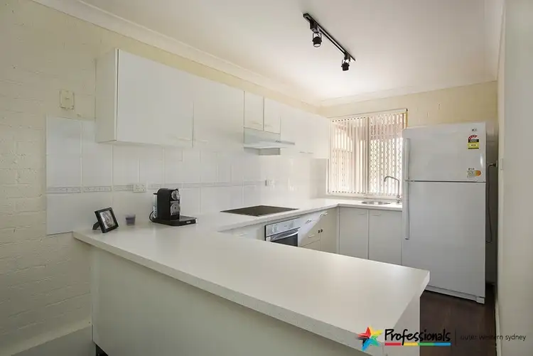 Second view of Homely house listing, 7 Appletree Grove, Oakhurst NSW 2761