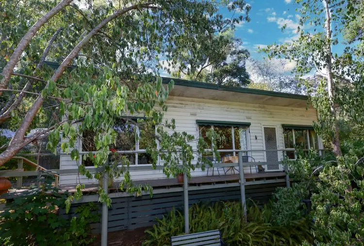 17 Rupert Road, East Warburton VIC 3799