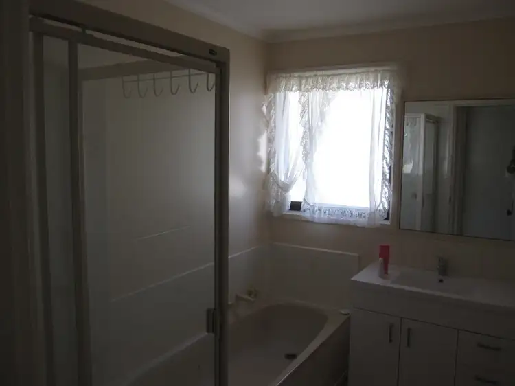Fourth view of Homely unit listing, 6/86 Elgin Street, Morwell VIC 3840