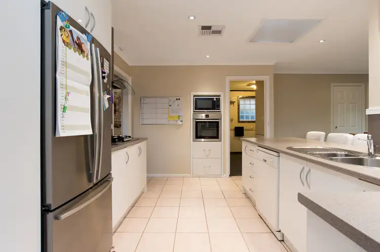 Sixth view of Homely house listing, 16 Autumn Grove, Mooroolbark VIC 3138