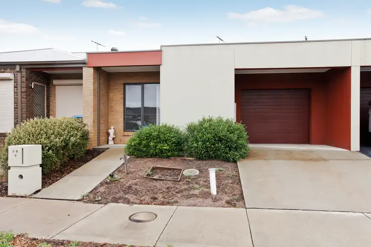 2/24 Tyler Crescent, Tarneit VIC 3029