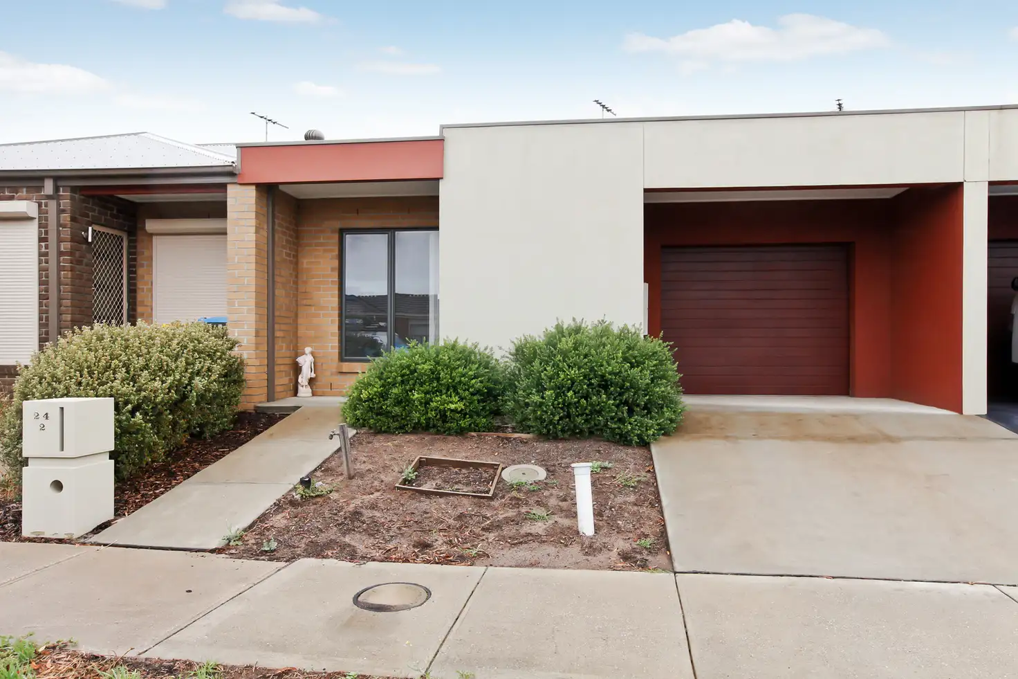Main view of Homely unit listing, 2/24 Tyler Crescent, Tarneit VIC 3029