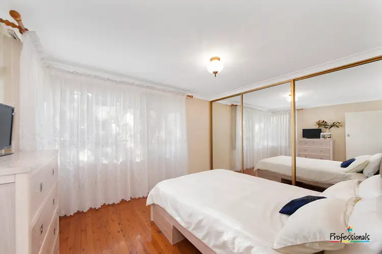 Fifth view of Homely house listing, 2 Birkdale Crescent, Liverpool NSW 2170