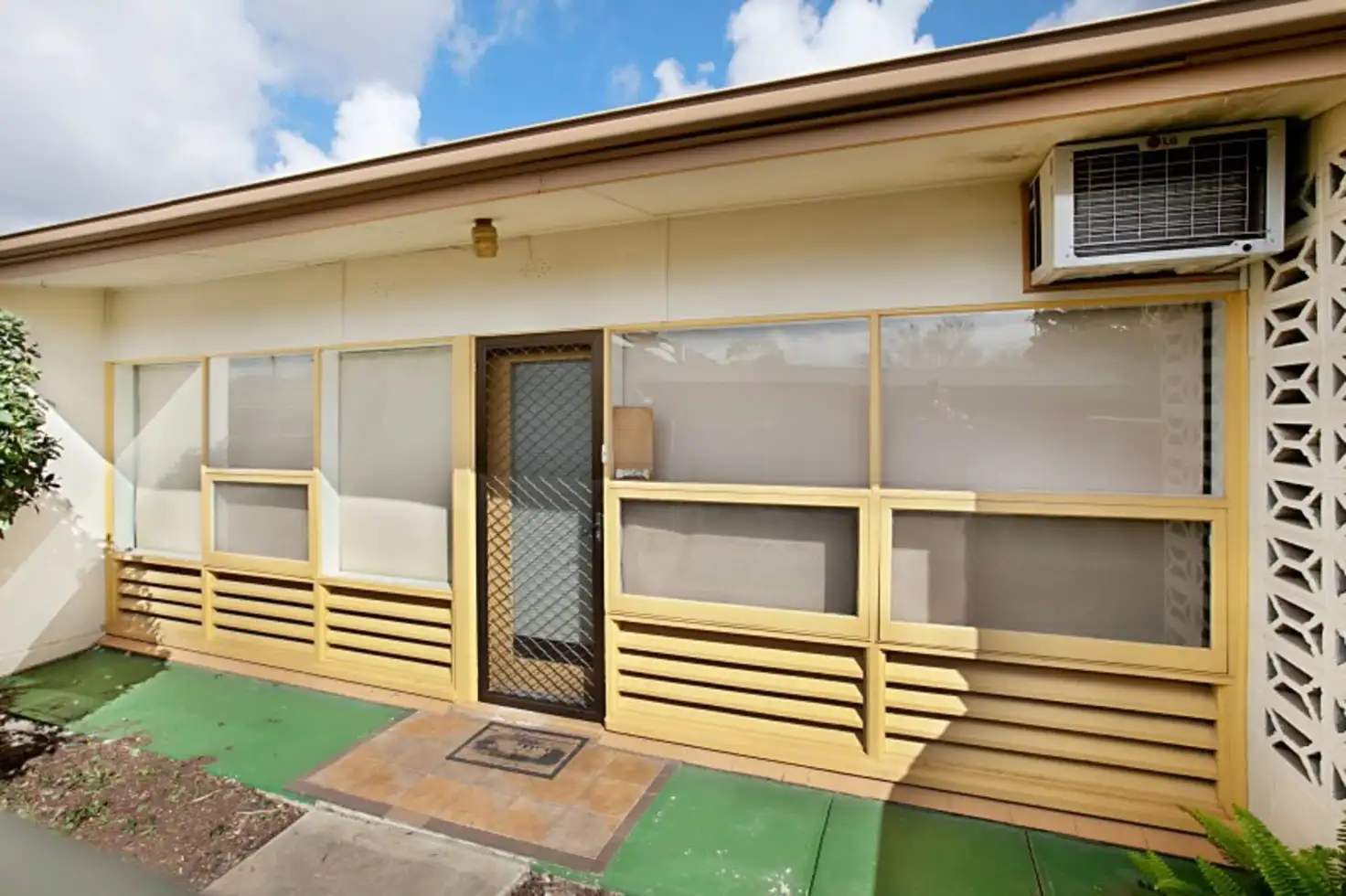 Main view of Homely unit listing, 2/40 Heather Avenue, Windsor Gardens SA 5087