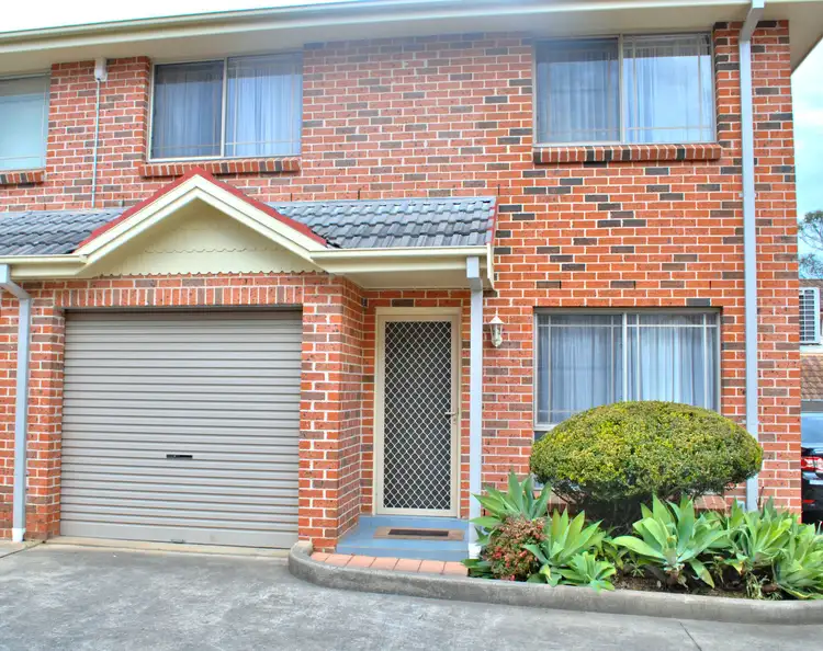6/13-15 Carnation Avenue, Casula NSW 2170