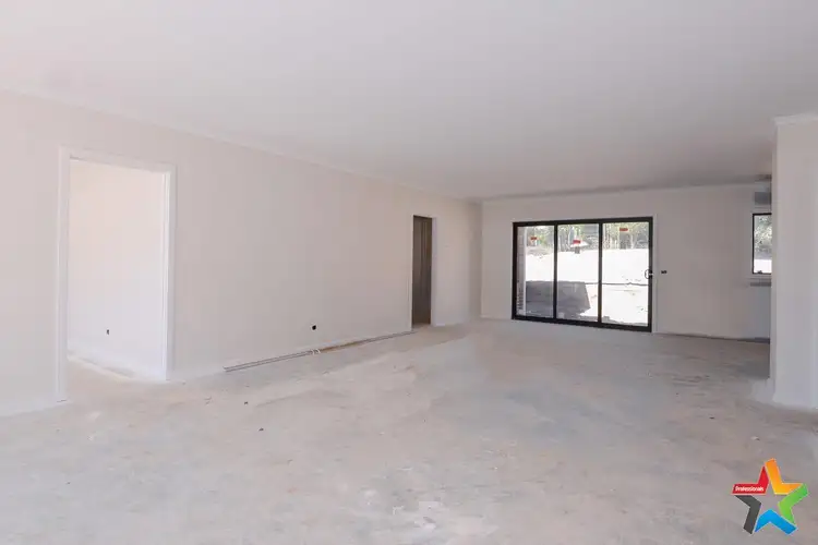 Second view of Homely house listing, 4 Evergreen Place, Yarra Junction VIC 3797